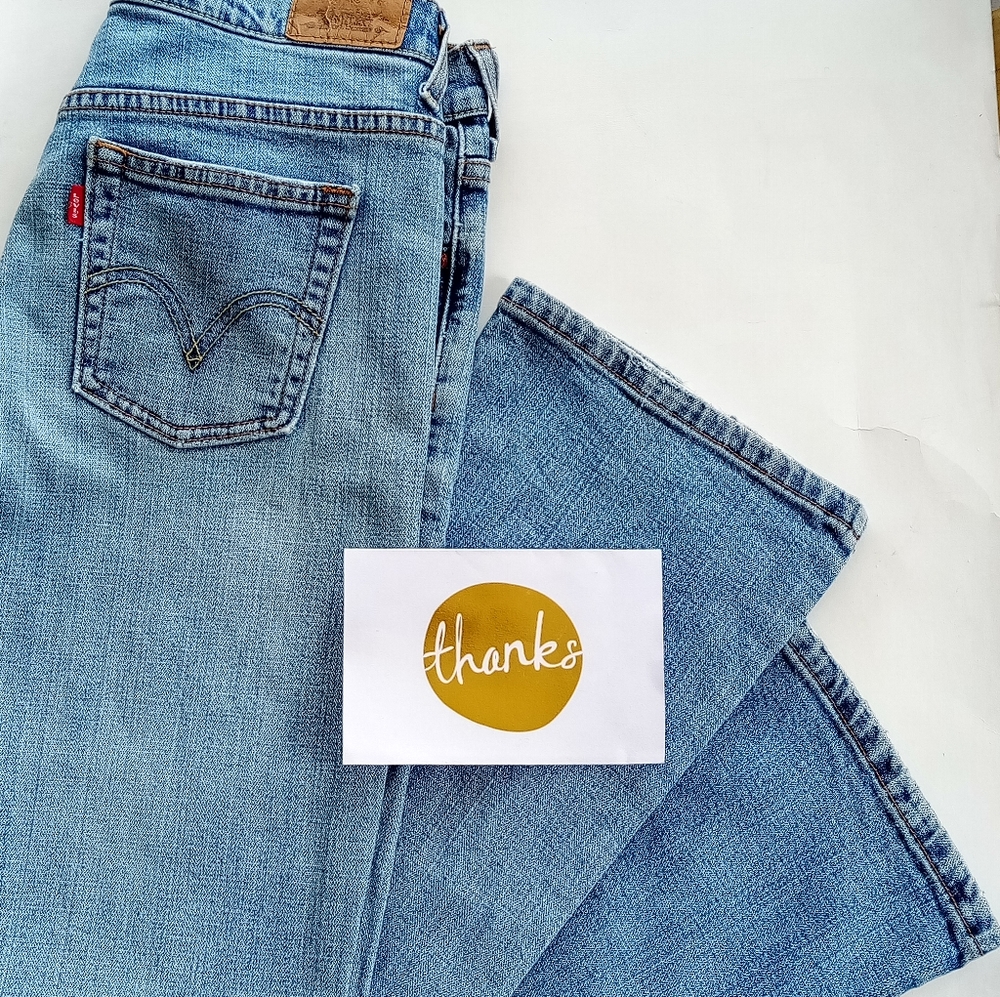 Levi's Jeans Women's 4S 515 Bootcut Lite Blue Soft Few Tiny Holes n Spots C Pics